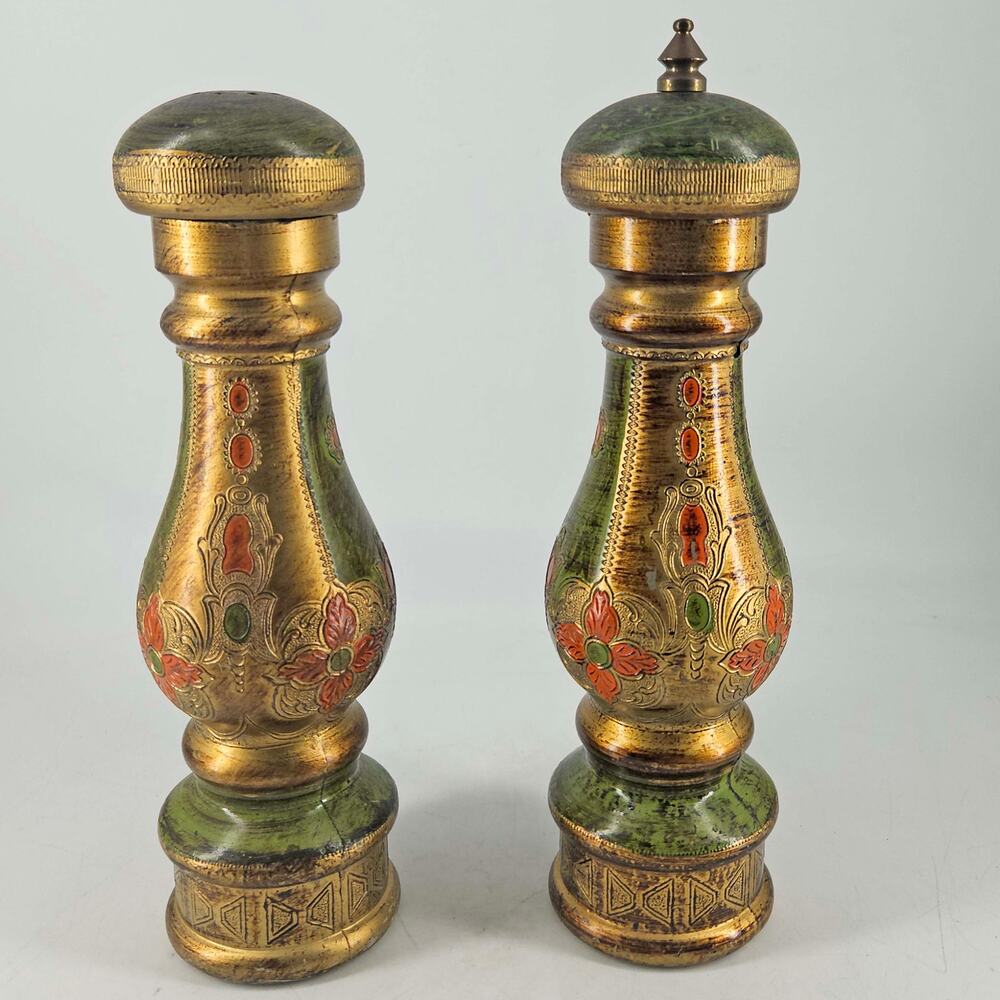 Pair of vintage Italian Florentine Wood Tole Salt shaker Pepper Grinder Mill Set